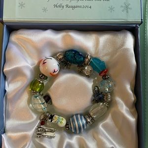 Snow Day bracelet in gift box